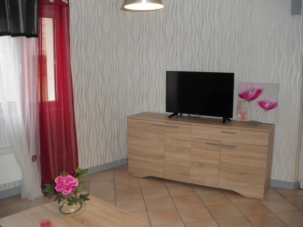Apartamento Au Pied De La Roche Exterior foto