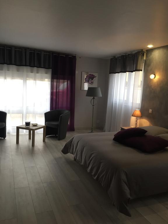 Apartamento Au Pied De La Roche Exterior foto