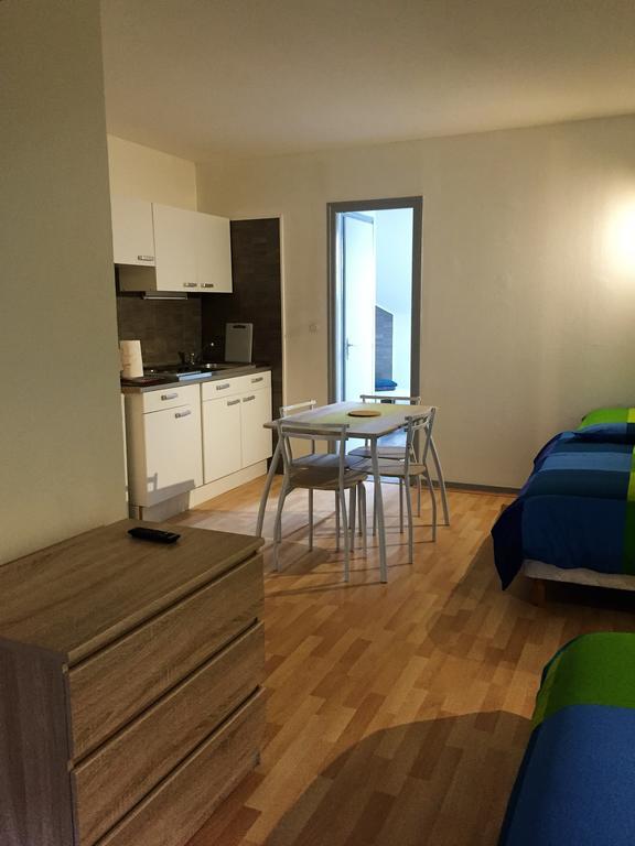 Apartamento Au Pied De La Roche Exterior foto