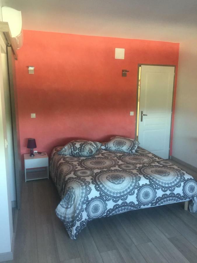 Apartamento Au Pied De La Roche Exterior foto