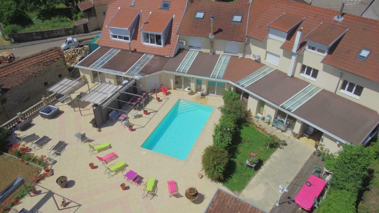 Apartamento Au Pied De La Roche Exterior foto